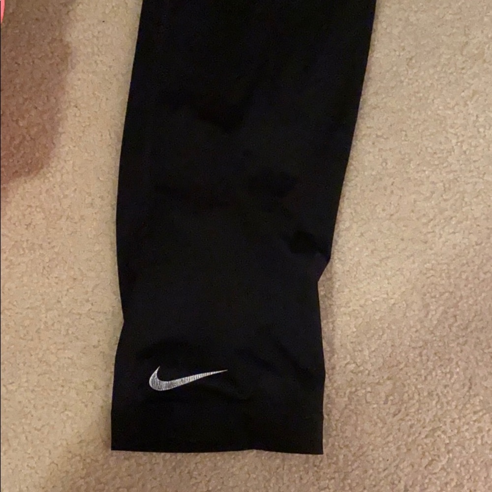 Nike Pro Pants - Picture 3 of 3